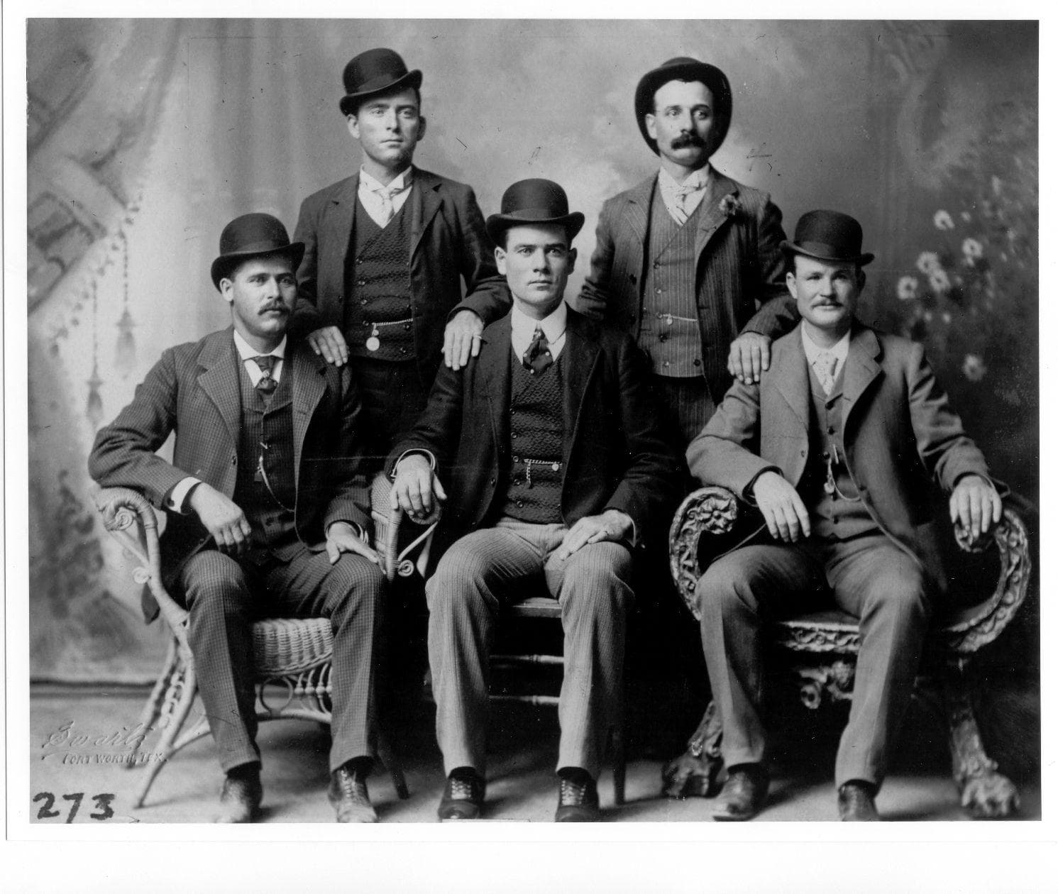 The 10 Wildest Train Robberies in World History