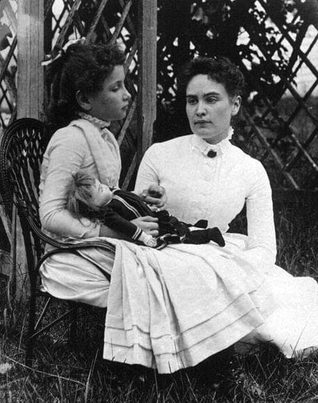 Facts About Helen Keller You Definitely Didn't Learn in School