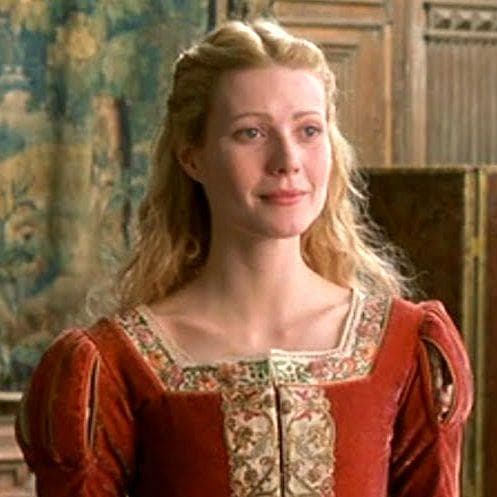 she-admitted-to-needing-a-full-body-cleanse-every-time-she-flies-commercial-photo-u1