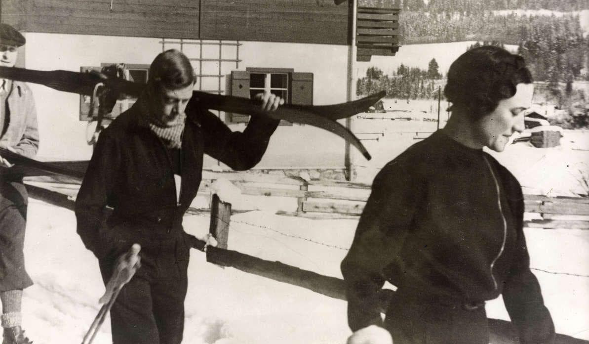 Critics Accused Her Of Dominating Edward