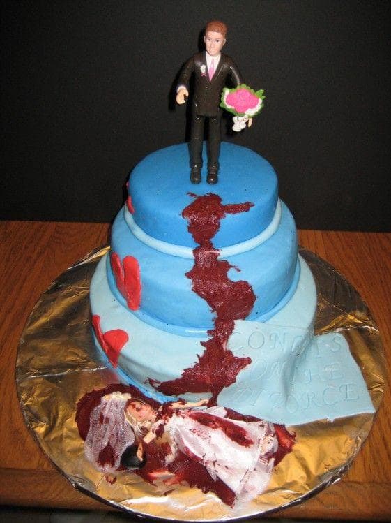 28 Brutally Funny Divorce Cakes To Send to Your Ex
