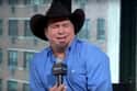 Who's The Artist With The Most Diamond Albums? on Random Weird AF Facts About Garth Brooks, Biggest Country Star Of '90s