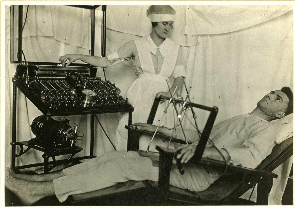 11 Morbid Historical Facts About Electroconvulsive Therapy