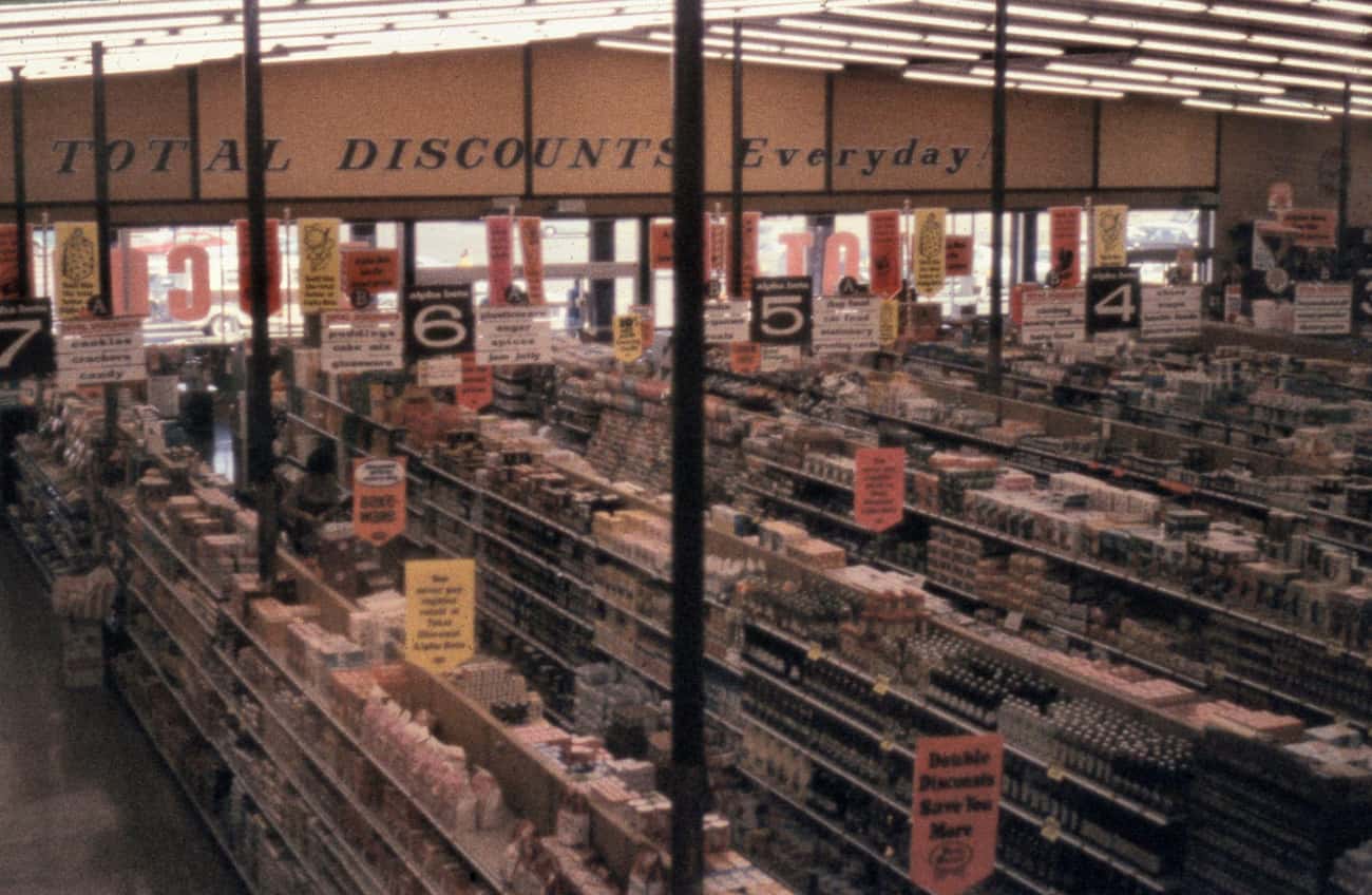 Total Discounts Everyday, Huntington Beach, 1972