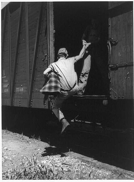 16 Historic Pictures Of American Hobos Riding the Rails