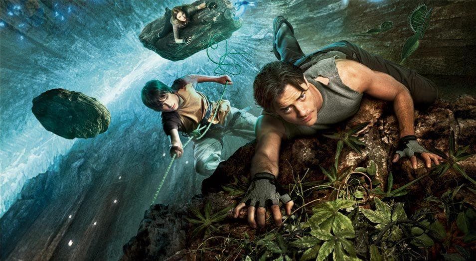 Путешествие к центру трейлер. Путешествие к центру трейлер. Путешествие к центру трейлер. Брендан фрейзер путешествие к центру земли. Путешествие к центру земли 1999.