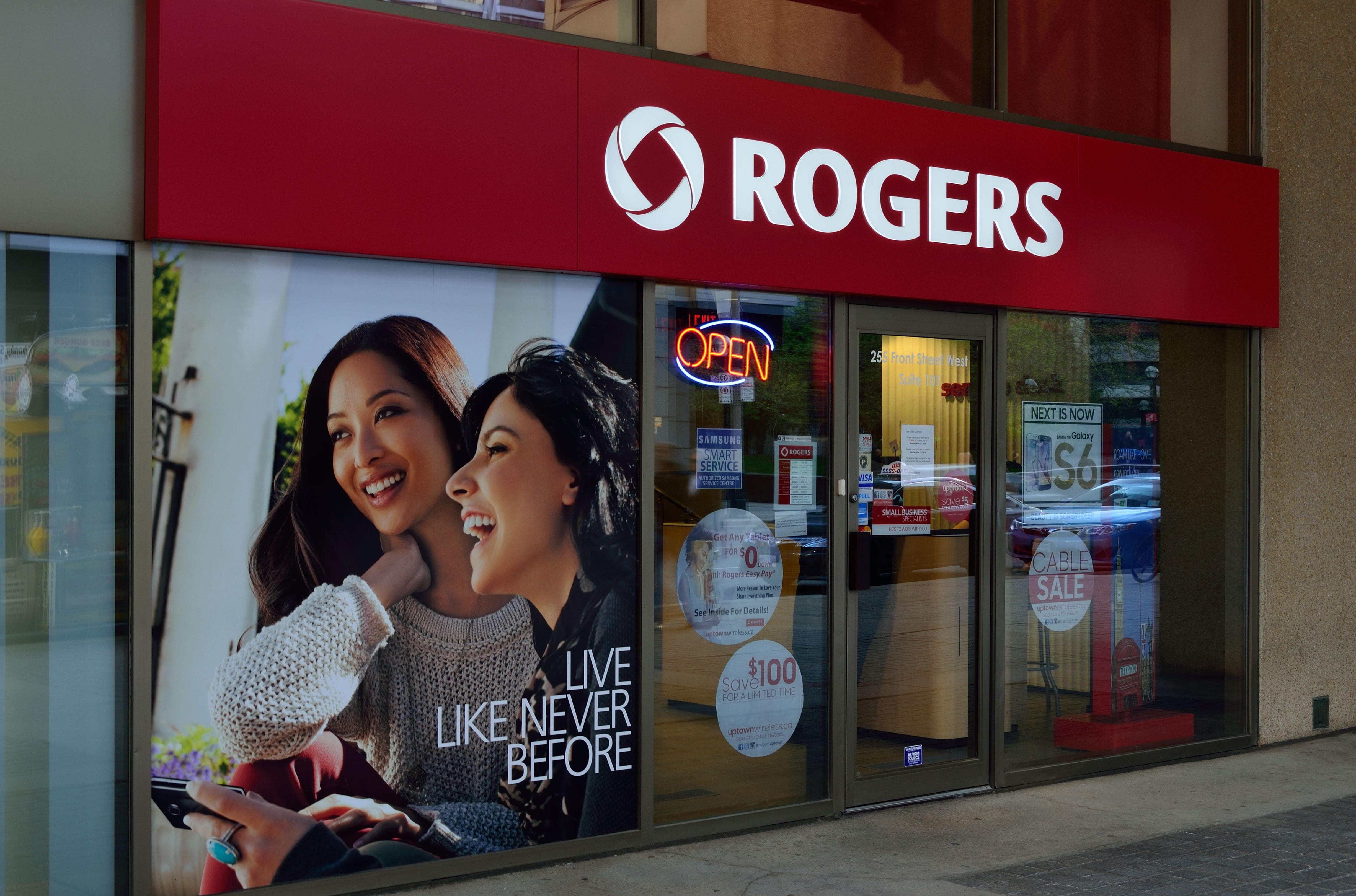 A Missing Comma Led To Contrac is listed (or ranked) 7 on the list Typos That Had Huge Unexpected Consequences