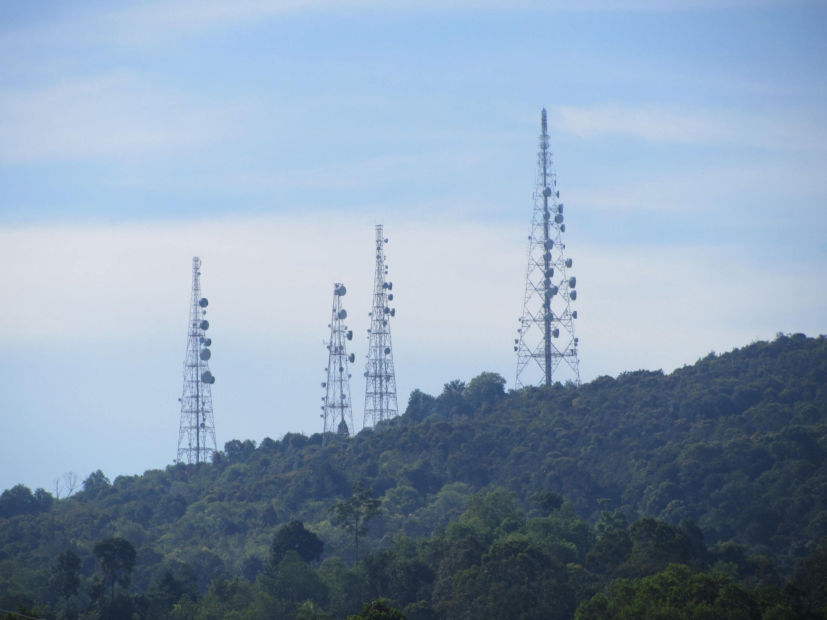 A Typo Cut Off Phone Services is listed (or ranked) 12 on the list Typos That Had Huge Unexpected Consequences