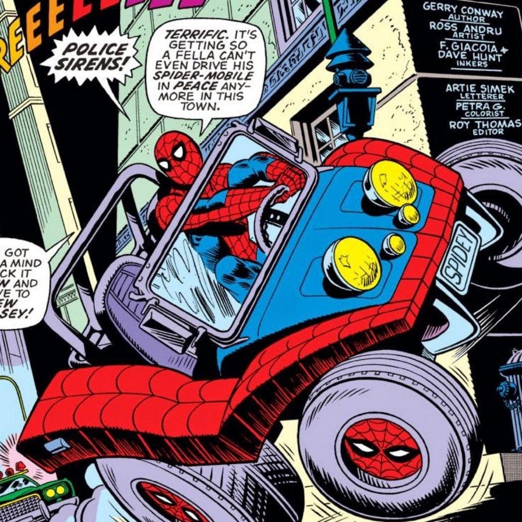 the spider mobile photo u1?auto=format&fit=crop&fm=pjpg&w=650&q=60&dpr=1