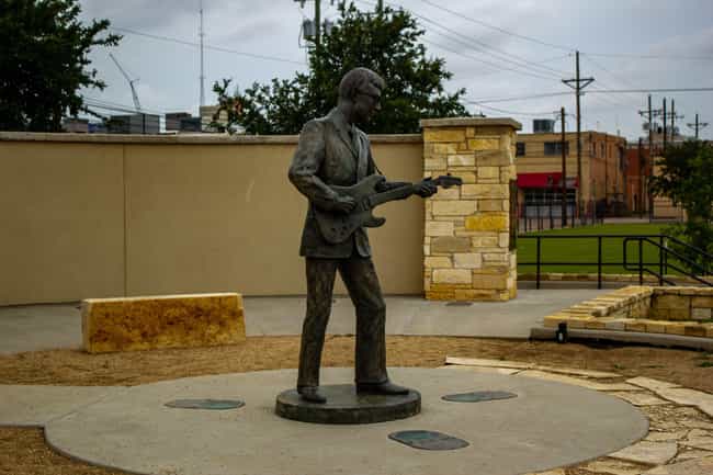 Buddy Holly’s Desire To ... is listed (or ranked) 3 on the list 13 Last-Minute Decisions That Changed World History