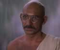 'Gandhi' Slept With Underaged Girls on Random Horrible True Stories Left Out Of Biopics To Make Person Look Bett