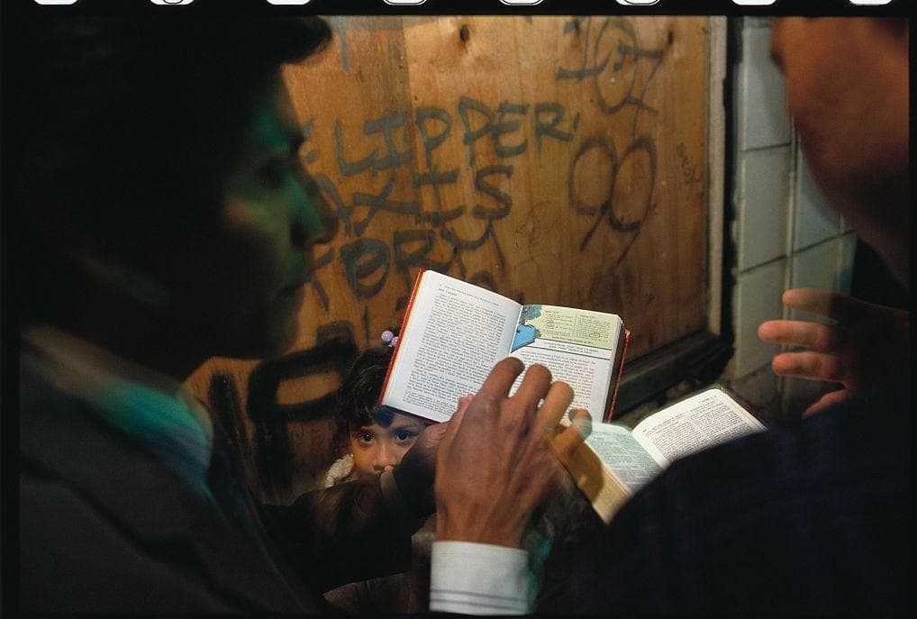 27 Eye-Opening Photos Of The LA Riots