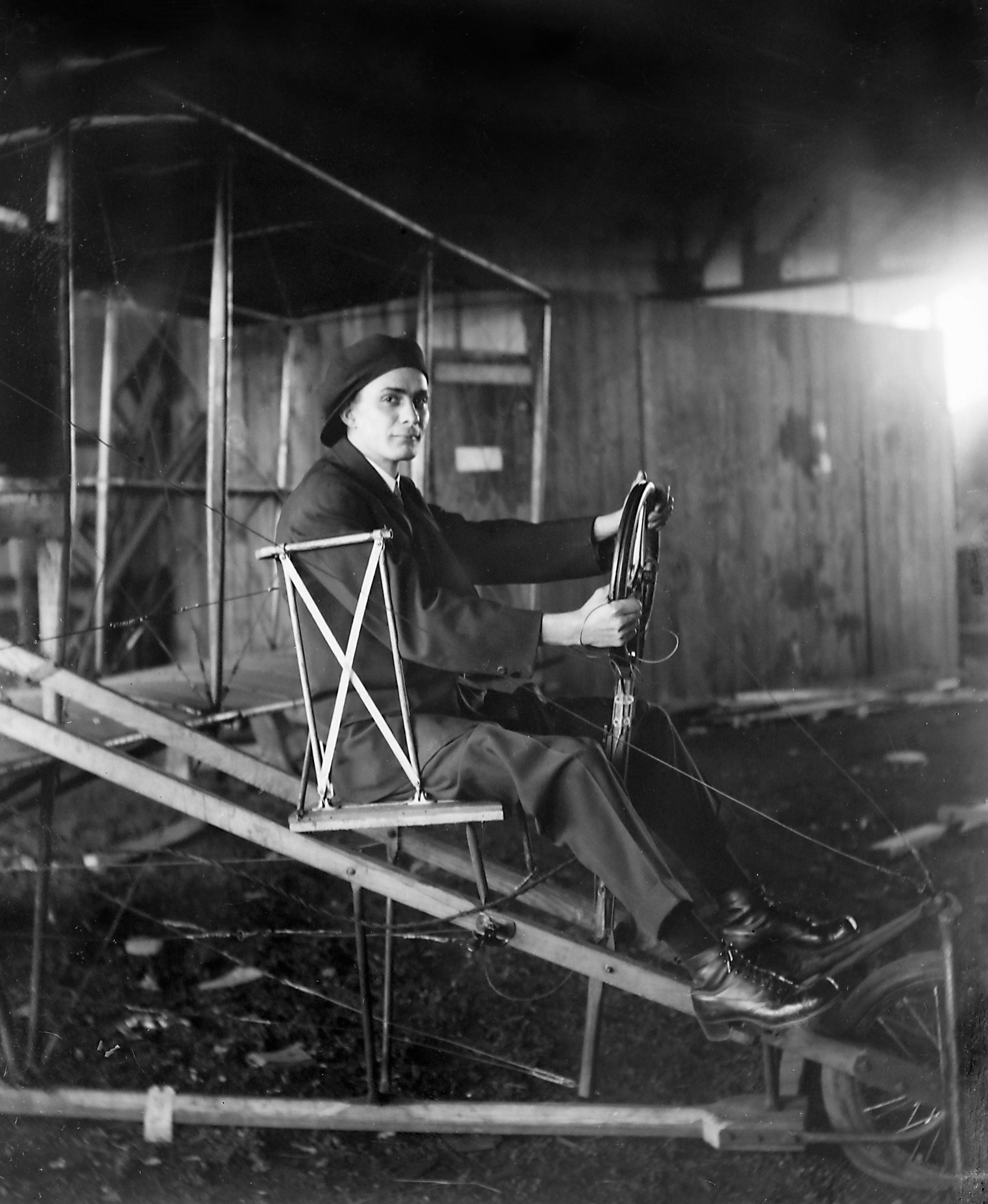 34 Inspiring Photos From The Early Days Of Aviation