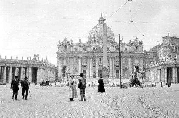 Tourist Photo Of St. Peter's Square, 1910