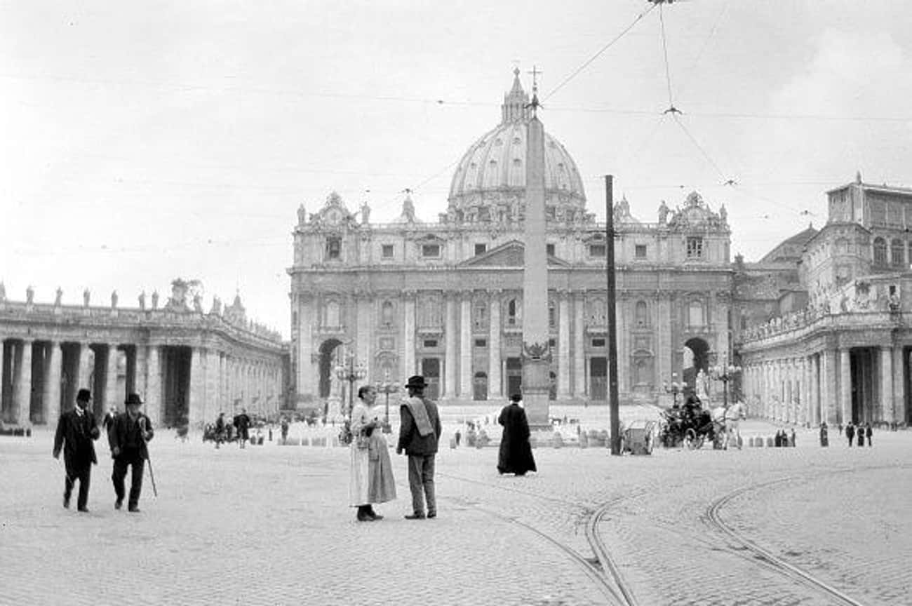Tourist Photo Of St. Peter's Square, 1910