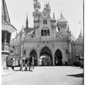 Sleeping Beauty's Castle on Random Magical Photos From Disneyland's Opening Day