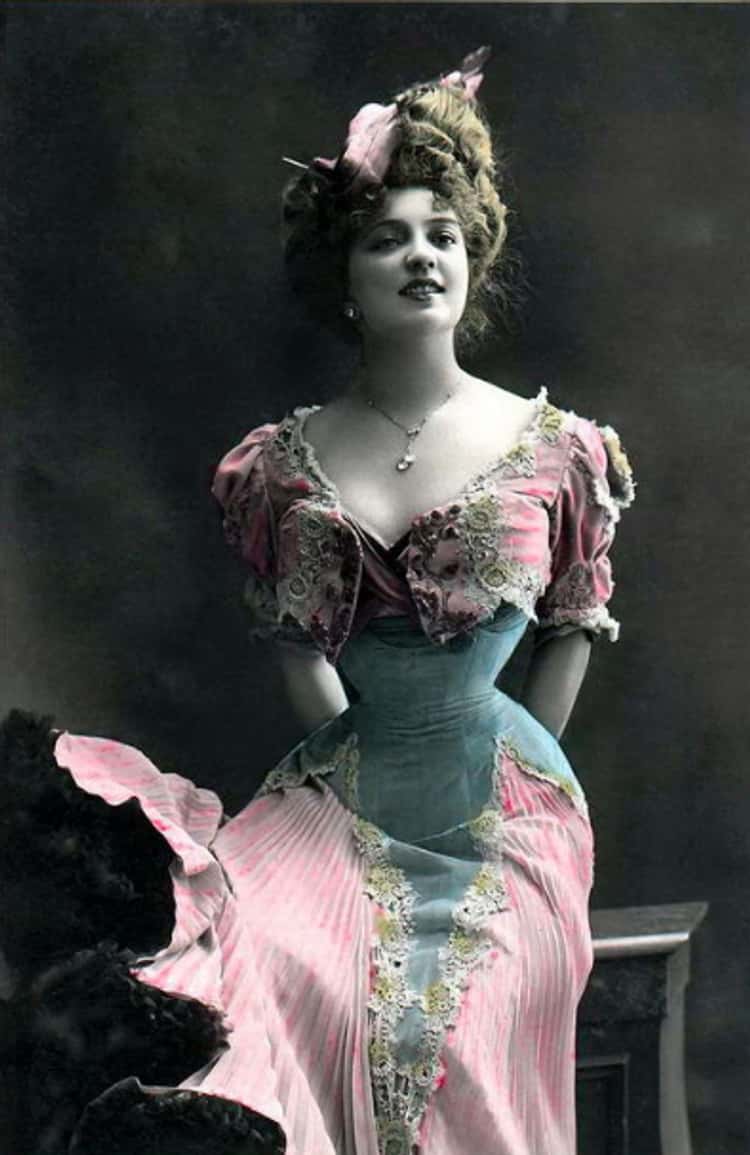 By the time corsets were mass produced in the Victorian era..
