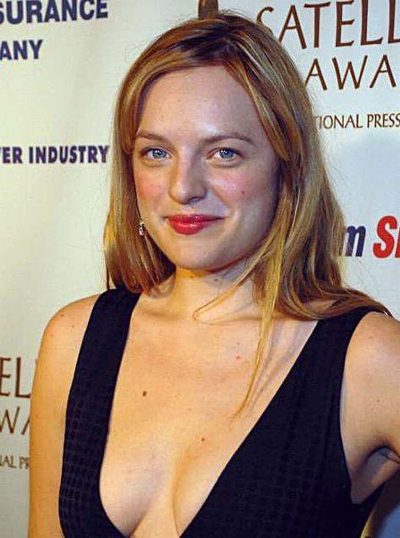 Elisabeth Moss Said He Impersonated A Normal Person