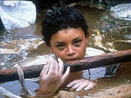 Omayra's Legs Were Trapped, Which Prevented Aid Workers From Rescuing Her