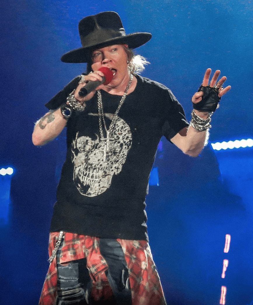 16 Crazy Stories About Guns N' Roses