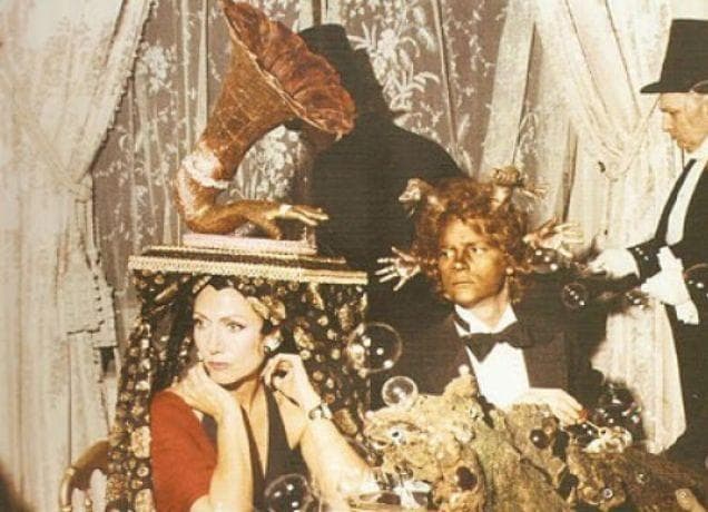 Guests Balanced Intricate Head is listed (or ranked) 10 on the list New Unearthed Photos Reveal Secret Rothschild Illuminati Party