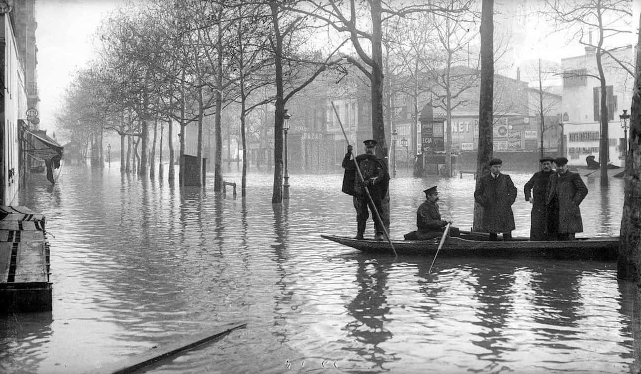 Paris Transformed Into Venice As People Used Boats And Poles To Navigate The Streets