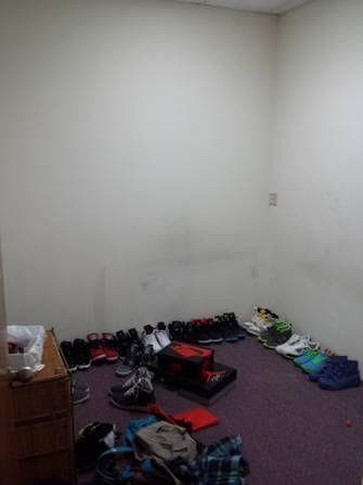 The 19 Most Depressing Rooms Ever Offered For Rent In Nyc