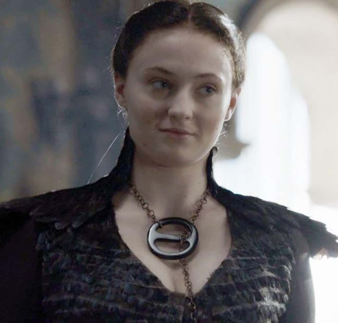 The Circle Symbol Could Have Something To Do With Sansa
