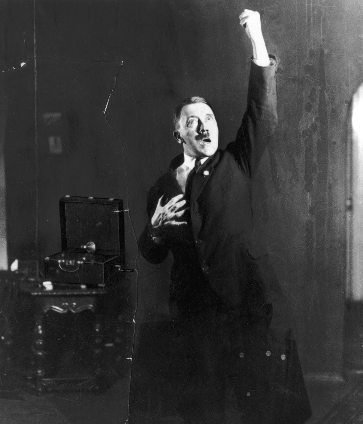 The Rare Photos of Hitler Practicing Hate Speeches In Front Of The Mirror
