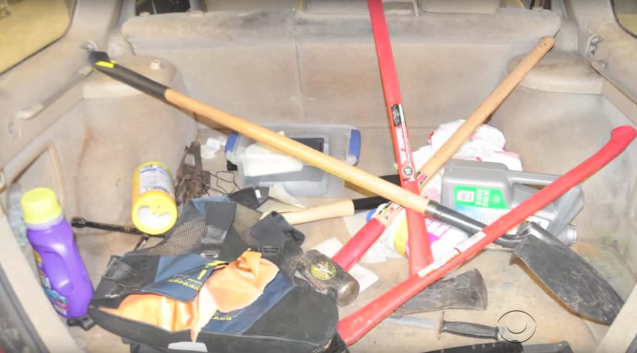 Police Found A Serial Killers Toolkit In Falls&#39;s Trunk