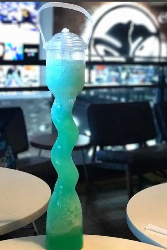 Here Are All The Boozy Drinks You Can Get At The Infamous Taco Bell Cantina - mountain dew baja blast freeze