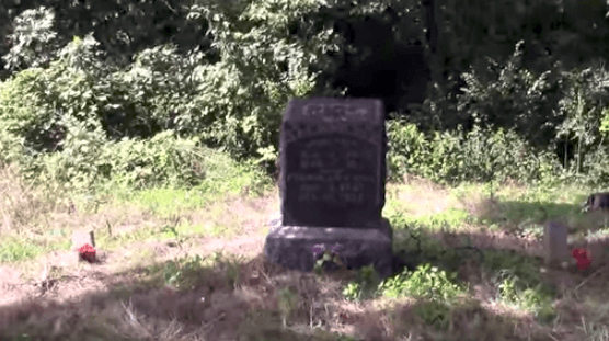 The Majority Of States Allow Home Burials