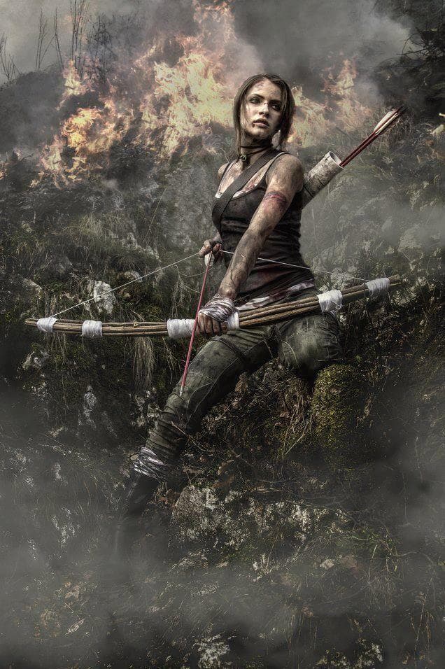 Lara croft cosplay