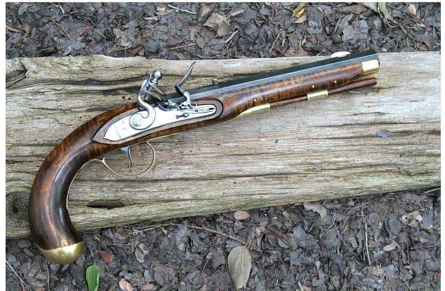 types of guns during time constitution was written