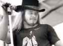 Several Band Members Did Not Want To Fly On The Convair, But They Were Overruled By Band Leader Ronnie Van Zant on Random Truth About Infamous Lynyrd Skynyrd Plane Crash Is Stranger Than Fiction