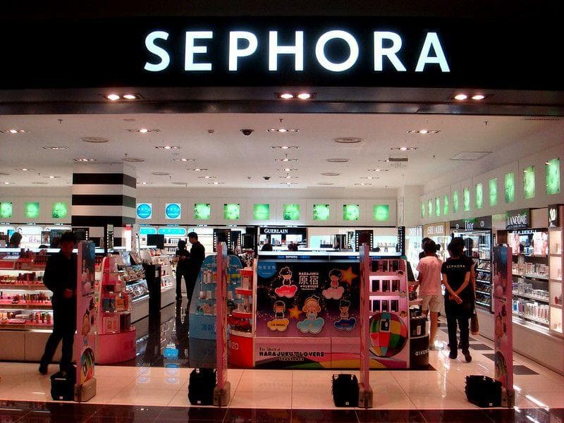 Сефора пхукет. Европолис сефора. Senhora. Магазин косметики сефора. Sephora турция.