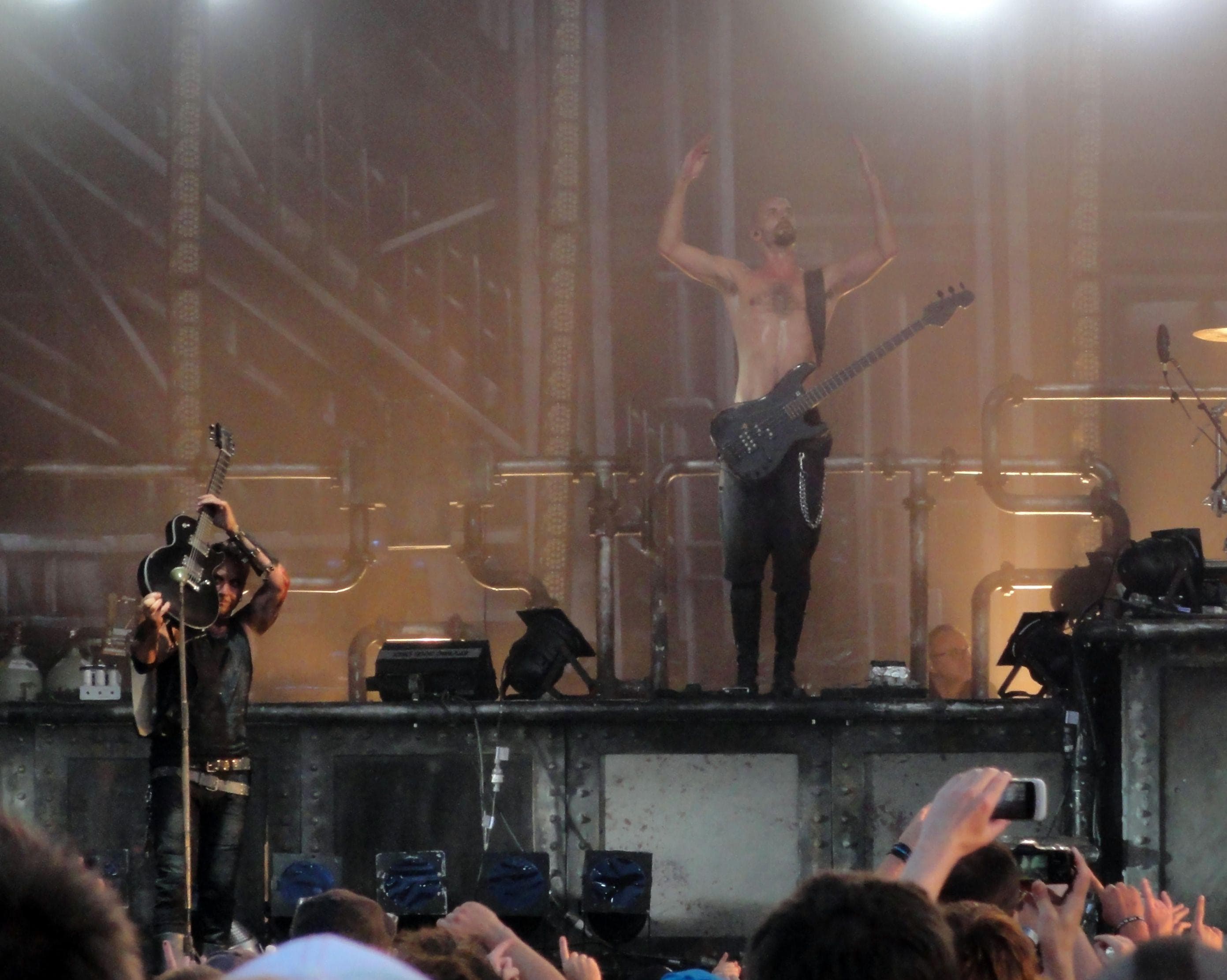 14 Crazy Stories You