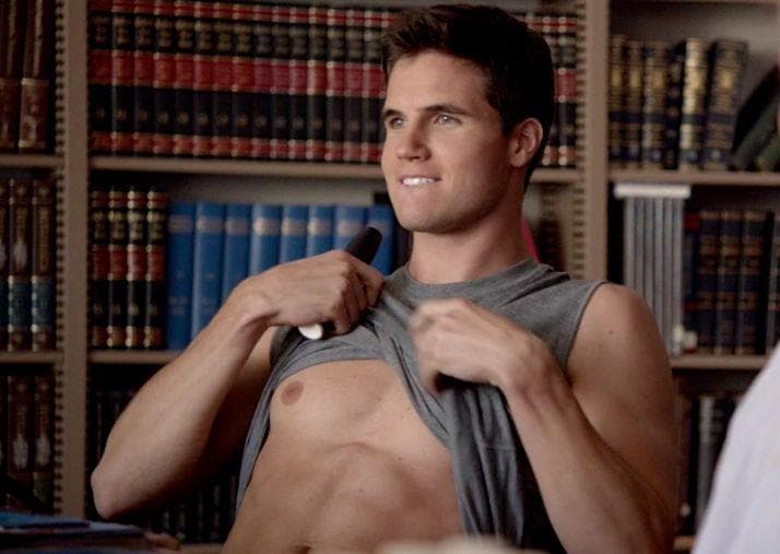 Hateable Characters From TV And Movies That Unexpectedly Made You Swoon