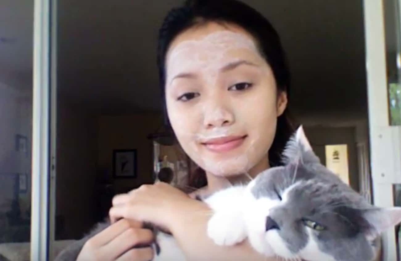 Michelle Phan&#39;s Kitty Litter Facial Is A Rough Clay Mask