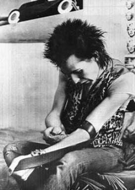 Sid Vicious's Life Was Just As Messed Up As His Death