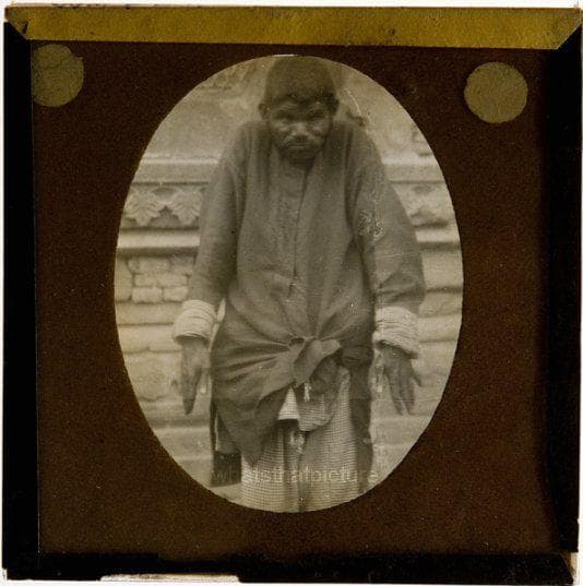 He Preferred Raw Meat & Sharpened His Teeth By Gnawing On Bones