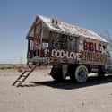 Slabbers Fight For Freedom on Random Things That Slab City Is An Off-Grid Desert City