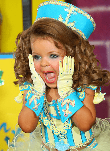 The "Toddlers and Tiaras" Drama Is Completely Staged By The Show's