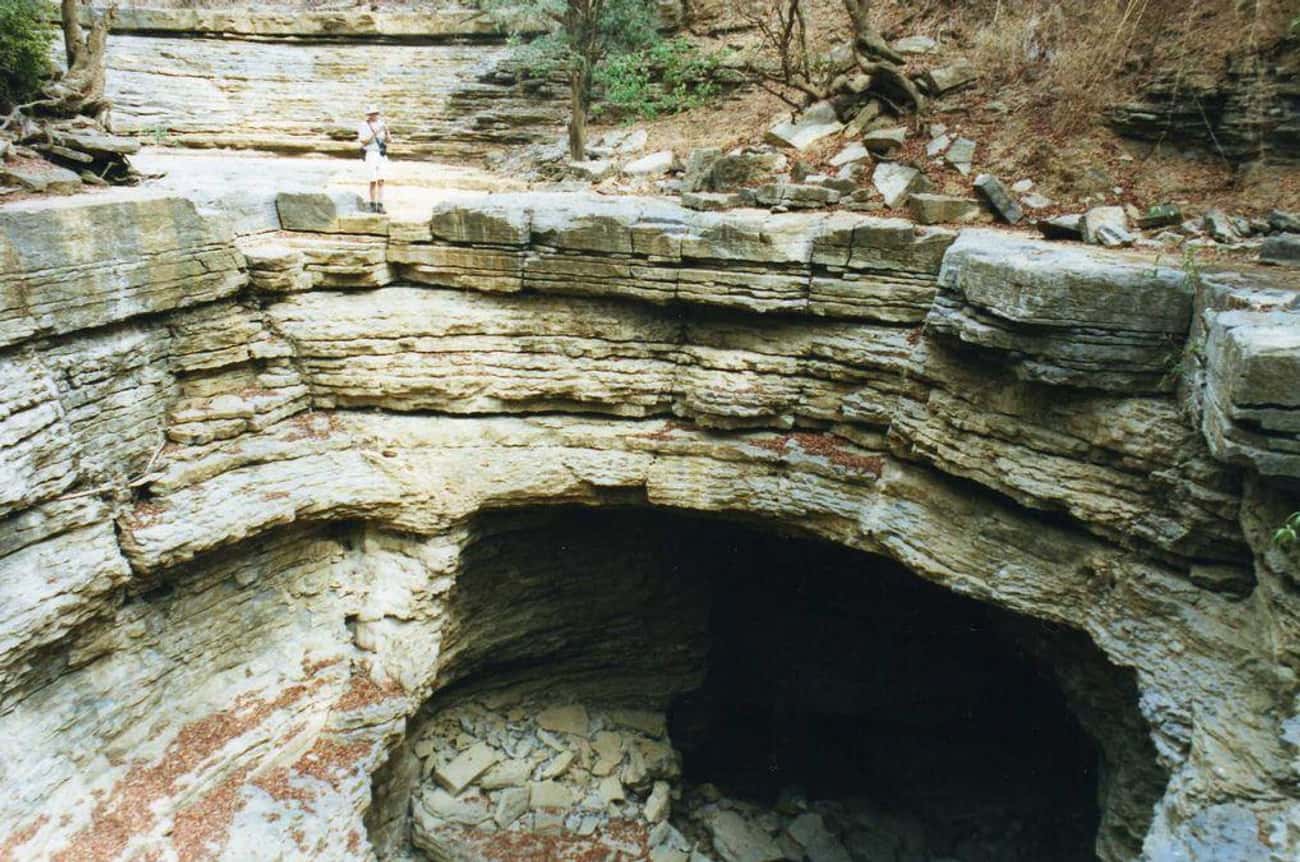 Mel's Hole Is Geologically Impossible - Or Perhaps It Has Its Own Geology
