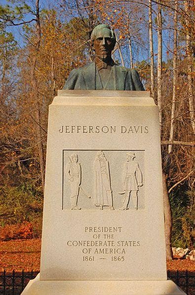 Arguments For And Against Removing Confederate Statues