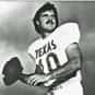 Marty Akins is listed (or ranked) 9 on the list The Best Texas Longhorns Quarterbacks of All Time