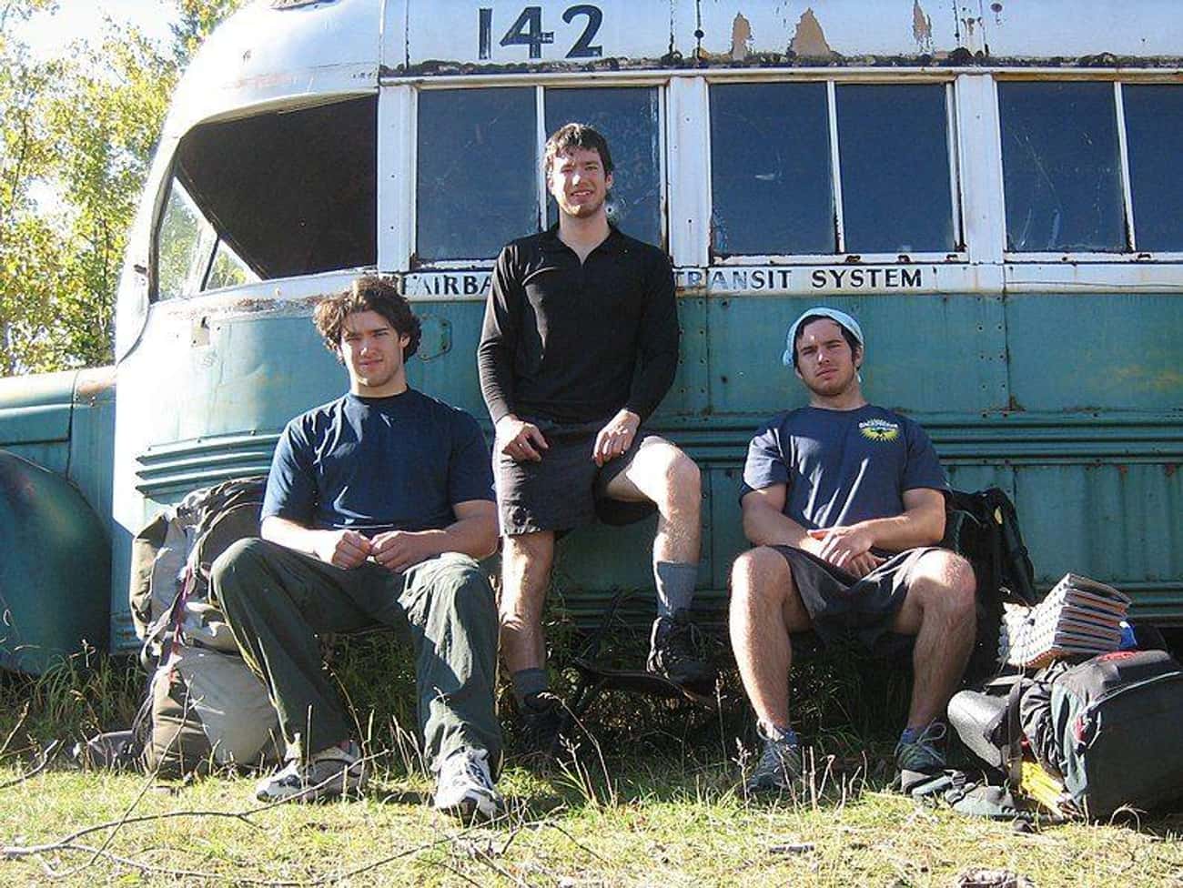 Bus 142 Became A Mecca For McCandless Devotees, But The Journey Was Dangerous