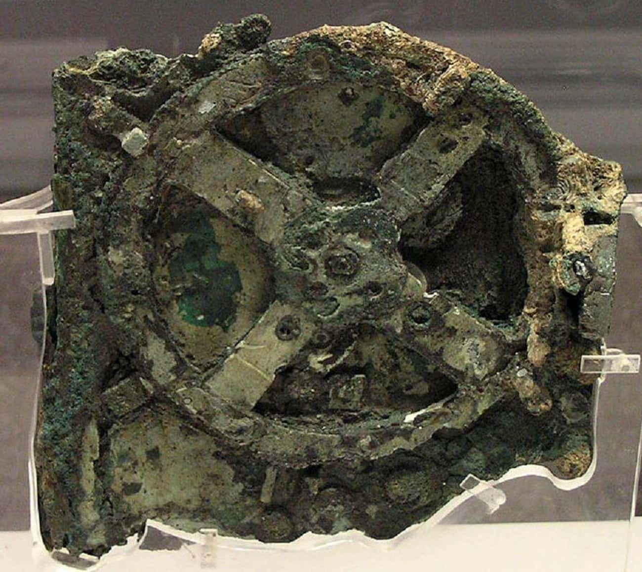 The Antikythera Mechanism Was Too Advanced To Be From Anywhere But Atlantis