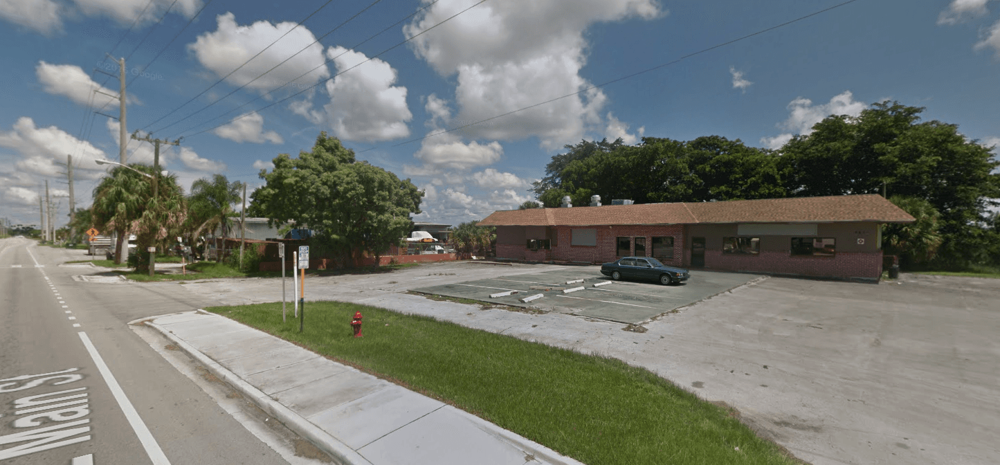 Inside Miracle Village, Florida's Isolated Town Made Up Entirely Of