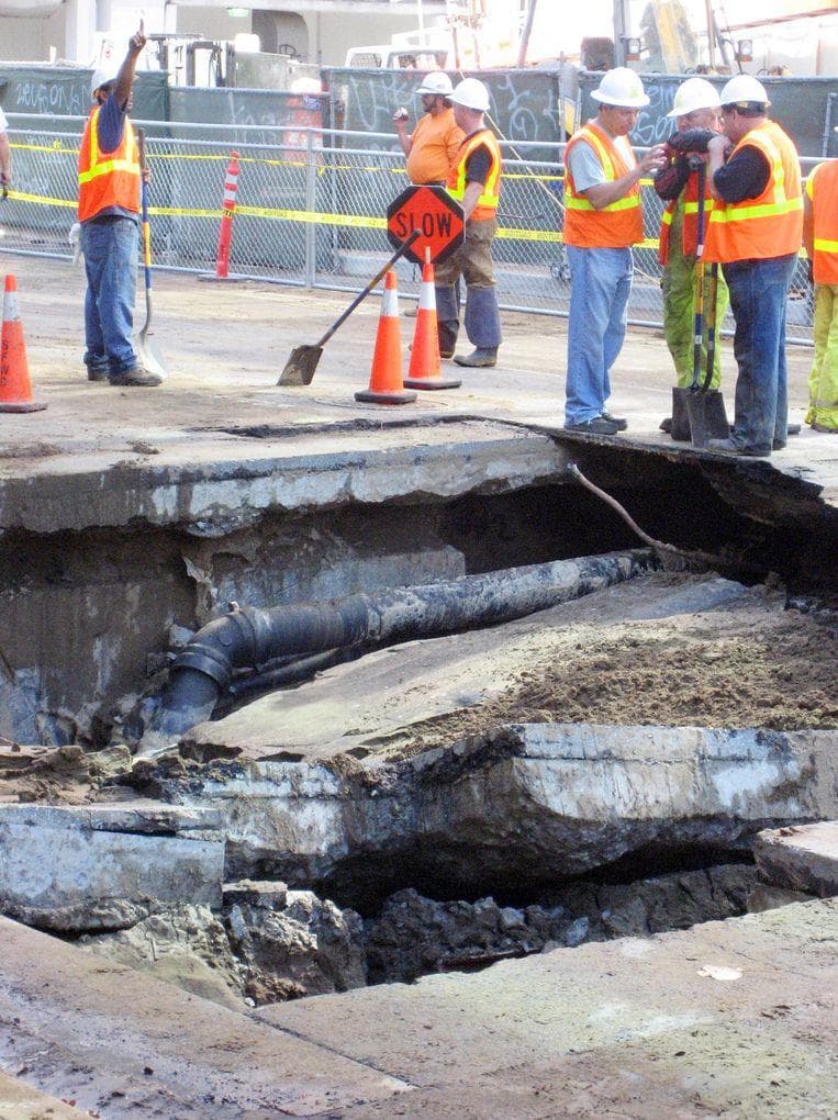 The History Of Sinkholes In Florida That Eat Entire Homes